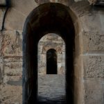 Les influences arabes dans l’architecture occitane médiévale : entre mosquées et cathédrales
