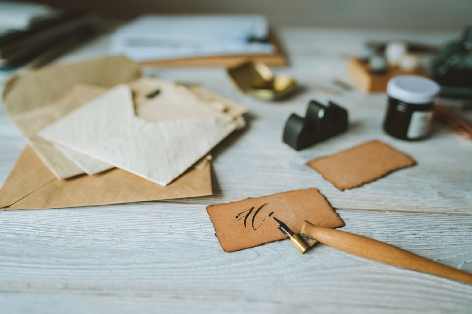 Les troubadours occitans : poésie et musique au cœur de la courtoisie médiévale — L'impact durable sur l'imaginaire euro